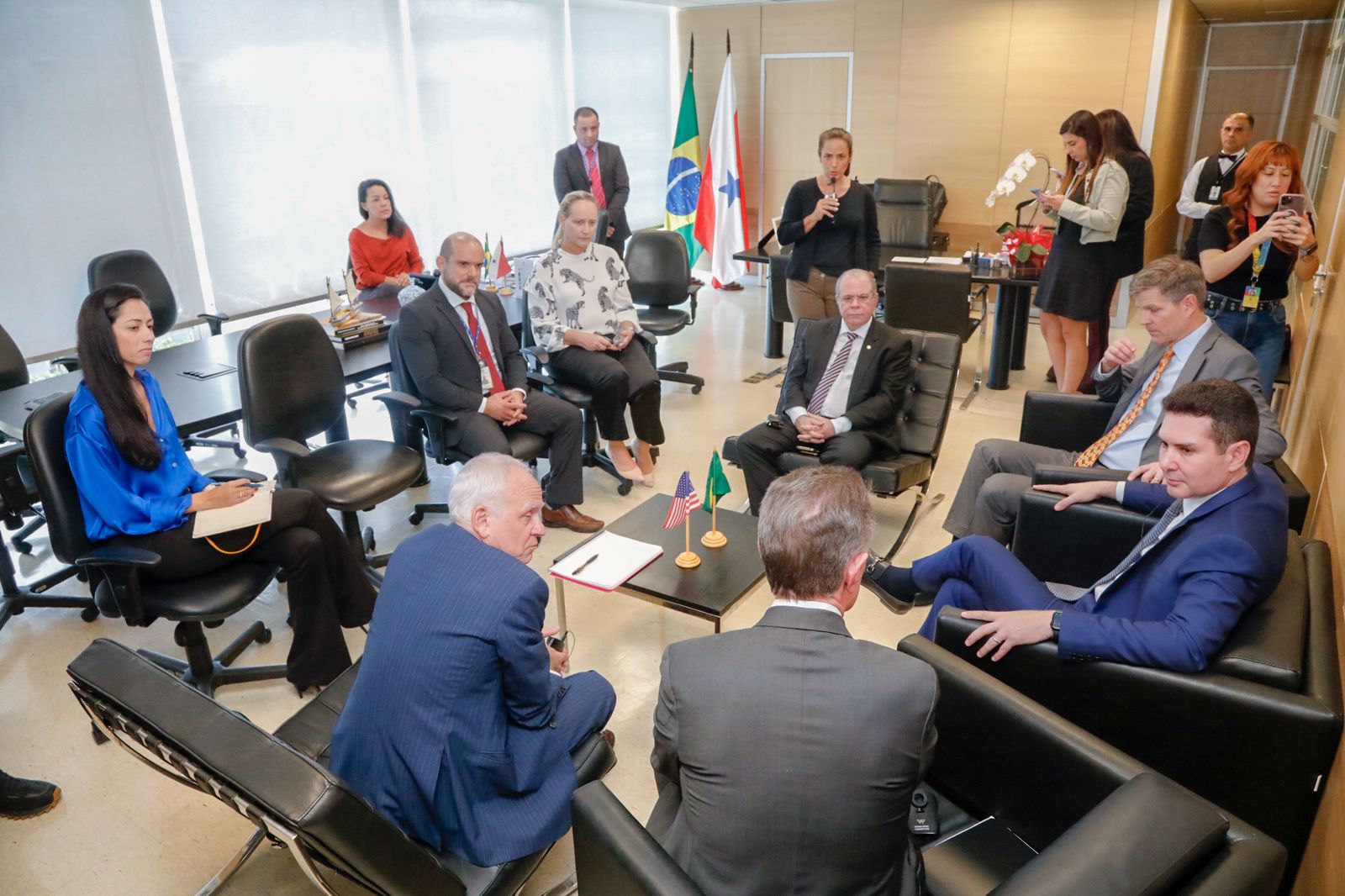 Interpretação em reunião